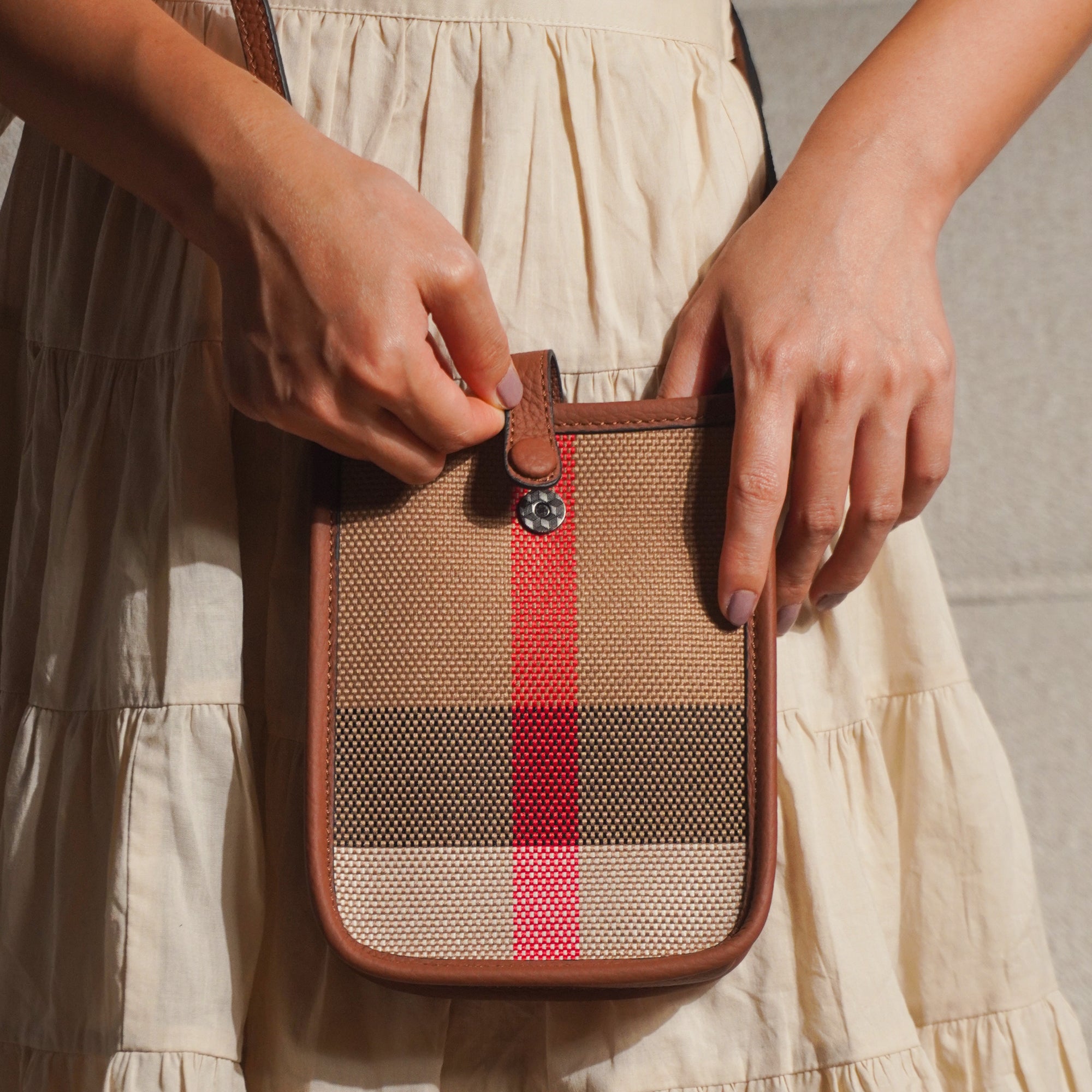 Genuine Leather Plaid Canvas Crossbody Bag – Stylish Checkered Shoulder Purse for Everyday Use