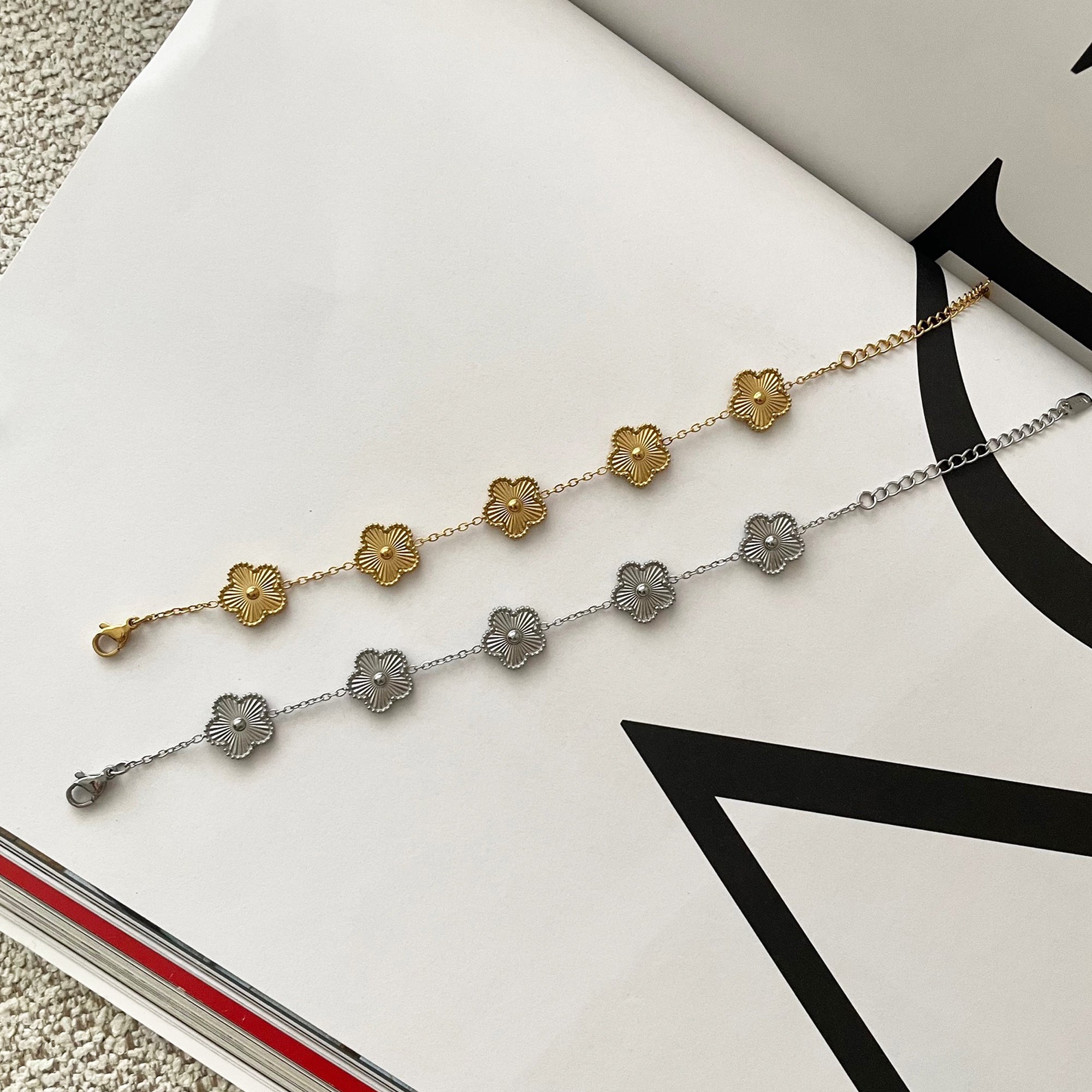 18k Gold Plated Five Petal Clover Bracelet, Trendy Adjustable Chain, Dainty Stainless Steel Five Leaf Clover Jewelry for Women