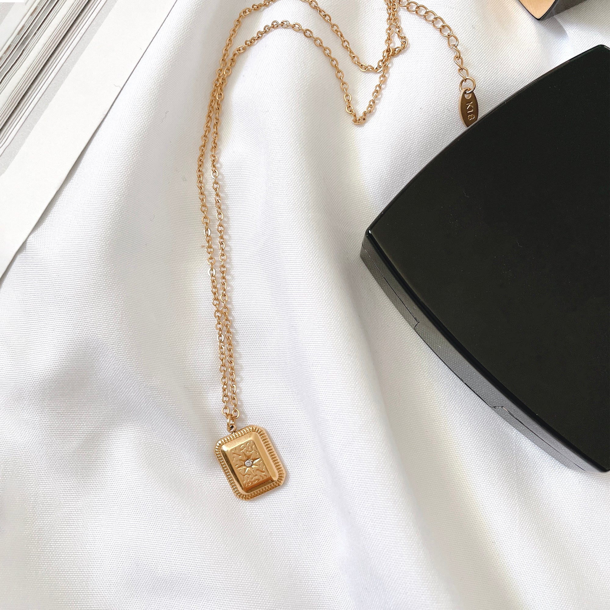 18K Gold Plated Starburst Necklace for Women, Stainless Steel, Non-Tarnish, Scratch-Resistant, Dainty Gold Pendant Necklace, Everyday Jewelry, Gift for Her