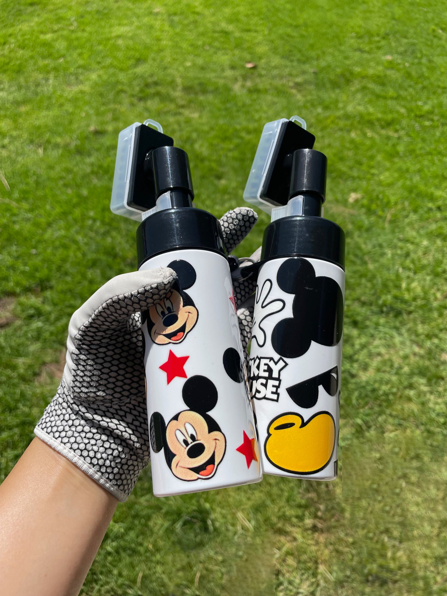 Mickey Golf Club Brush Cleaner with Retainer Clip & Squeeze Water Bottle – Portable Golf Accessory
