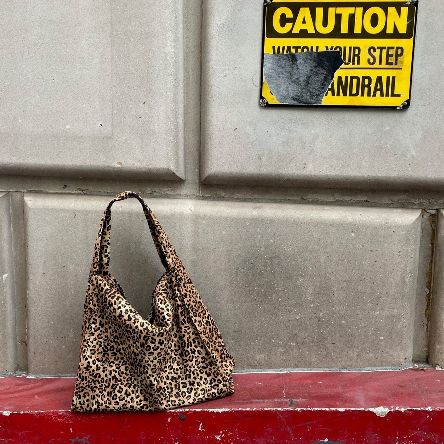 Leopard Large Capacity Shoulder Canvas Bag