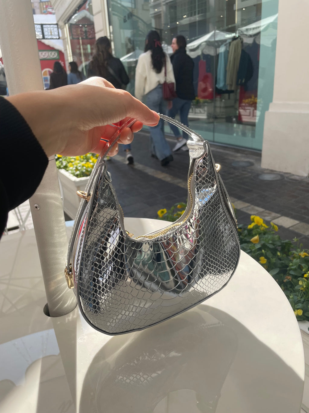 Metallic Chelsea Mini Hobo Bag – Trendy Shoulder Purse for Night Out & Everyday Glam