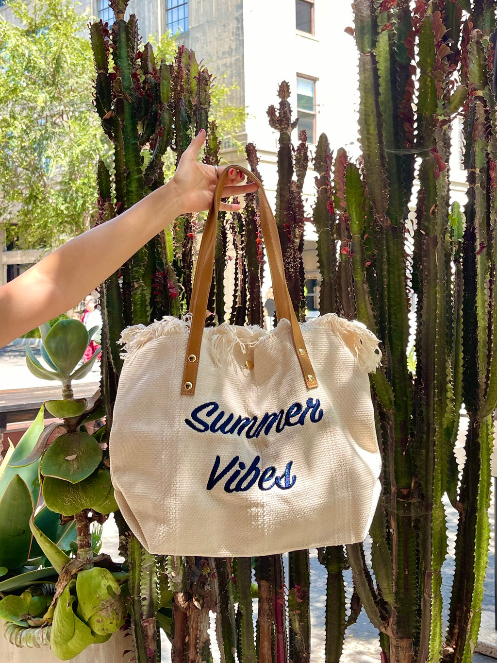 Summer Vibes Embroidered Tote Bag – Lightweight Canvas Shoulder Bag for Beach & Everyday Use