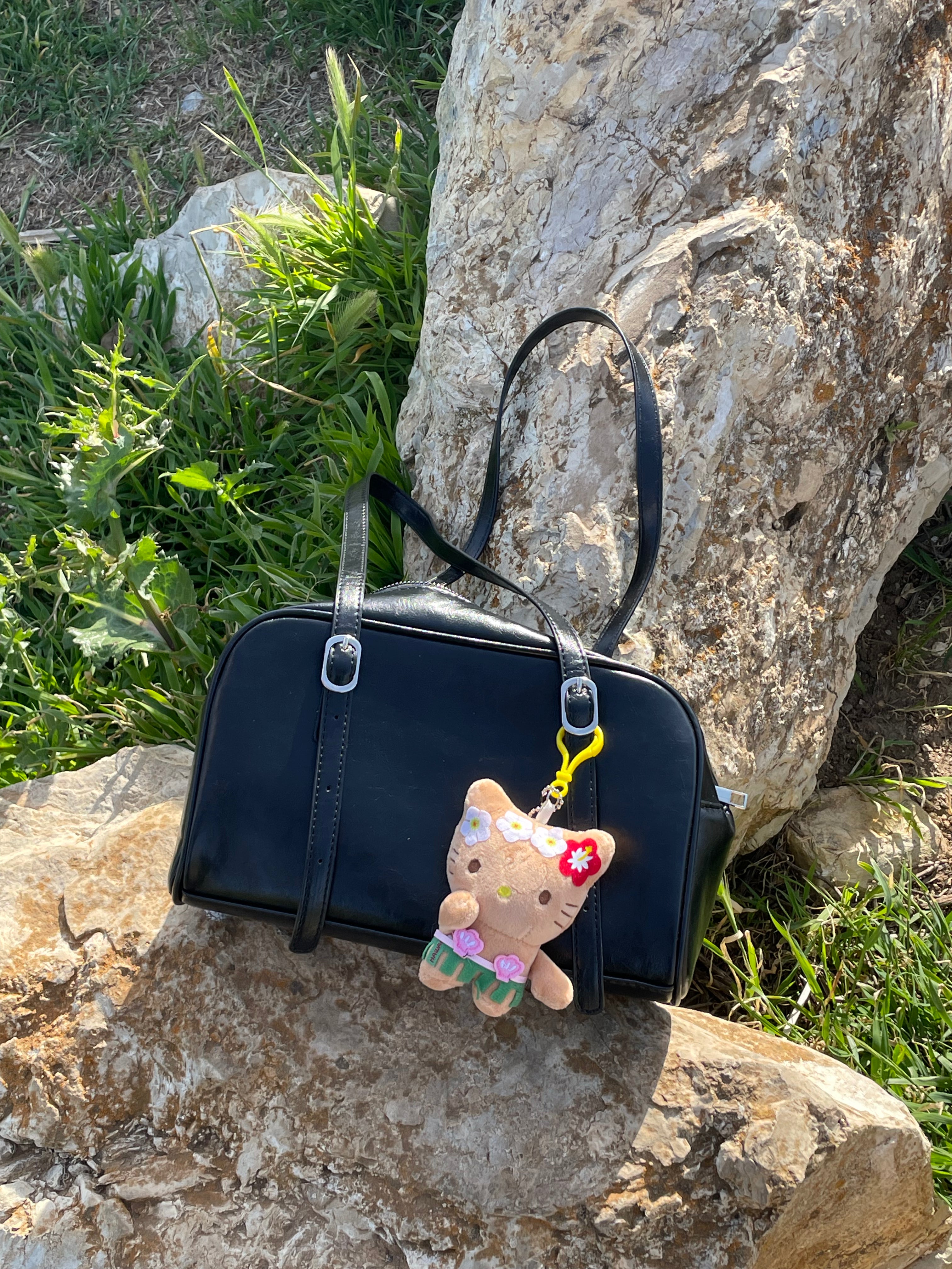 Hello Kitty Hawaii Edition Keychain – Cute Sanrio Hawaiian Keyring Bag Charm Souvenir Gift