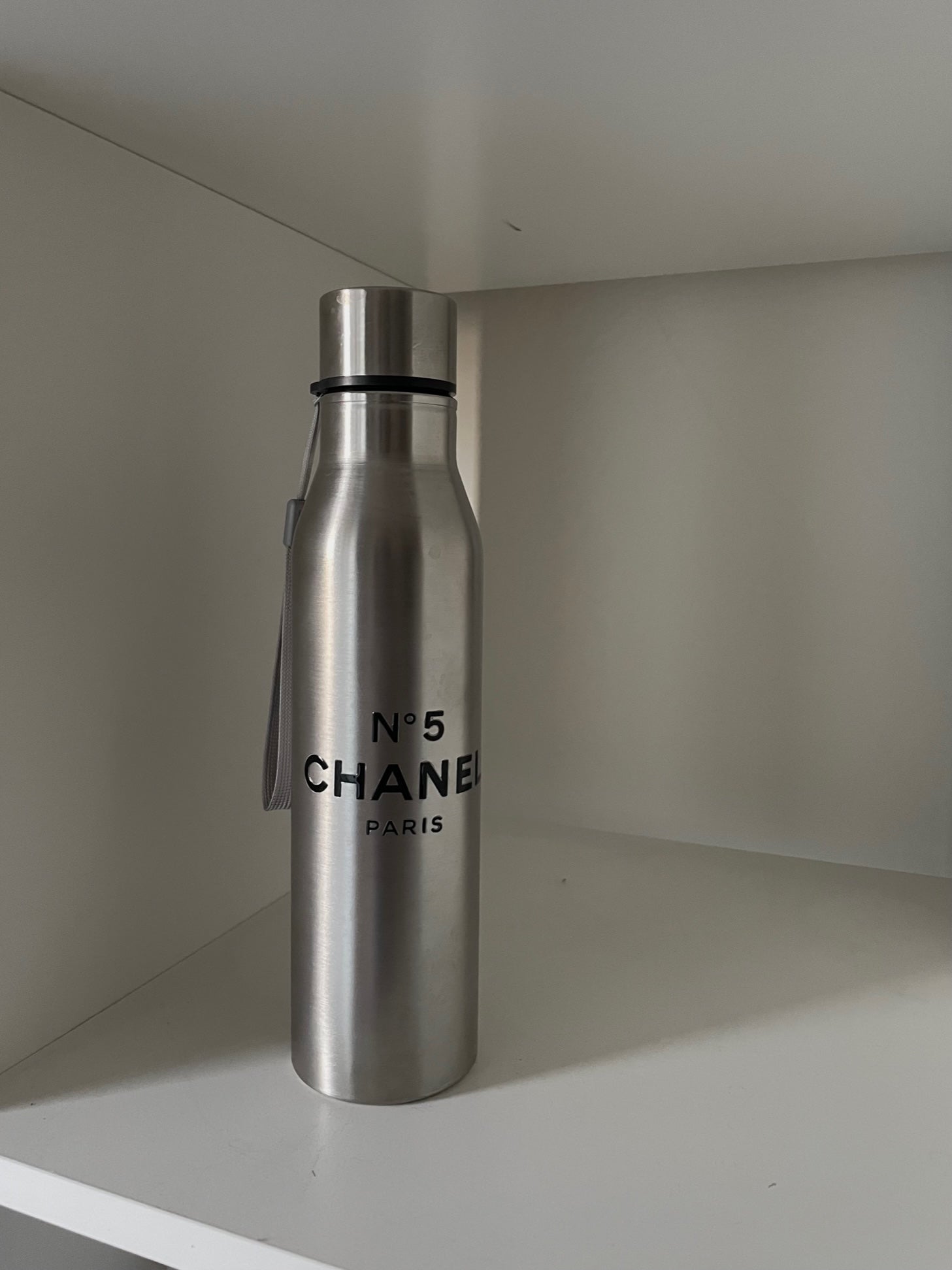 Stainless Steel Water Bottle with Logo – Durable & Reusable Hydration Bottle