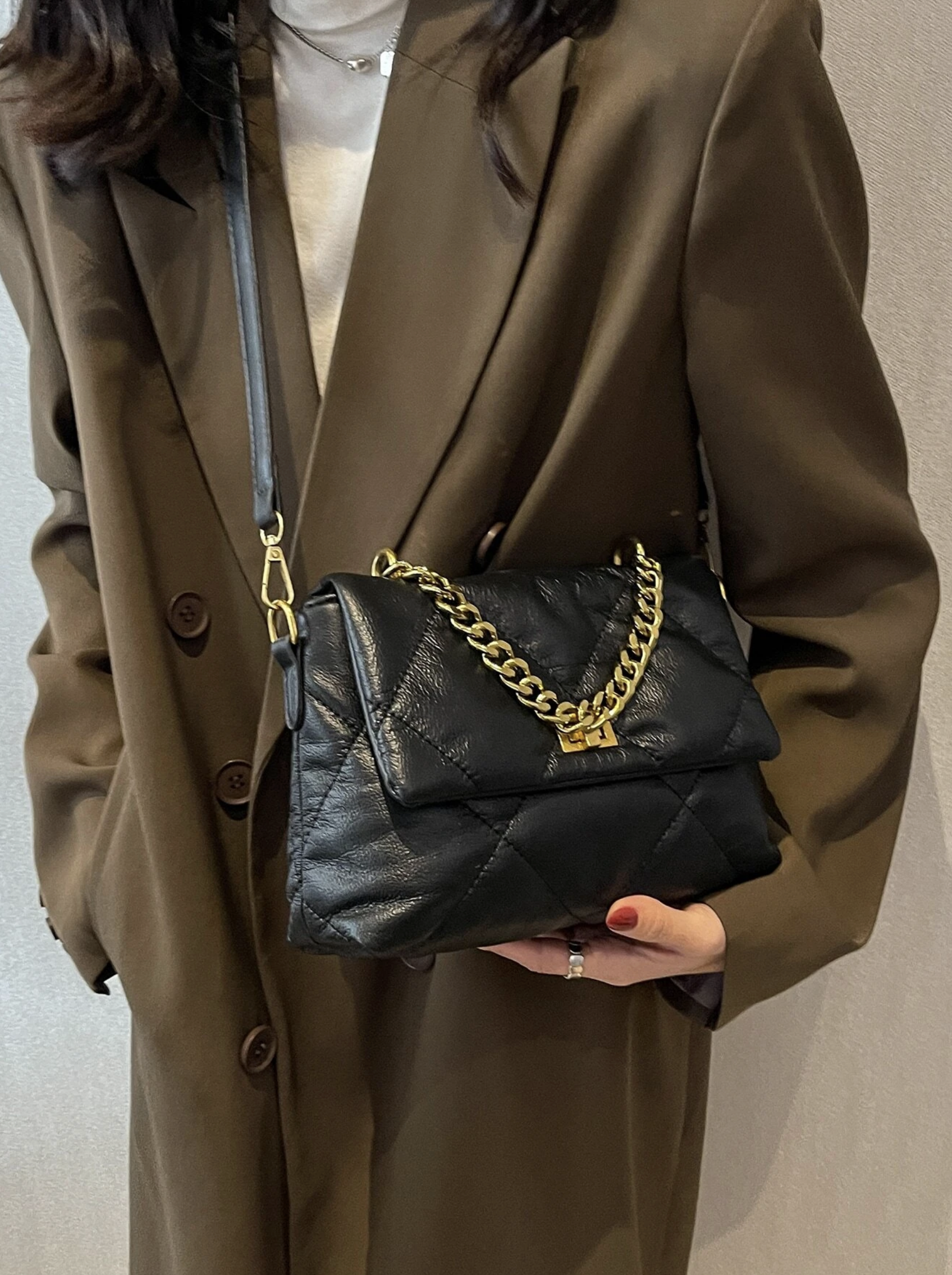 Quilted Satchel Crossbody Bag – Elegant Everyday Purse with Top Handle & Strap