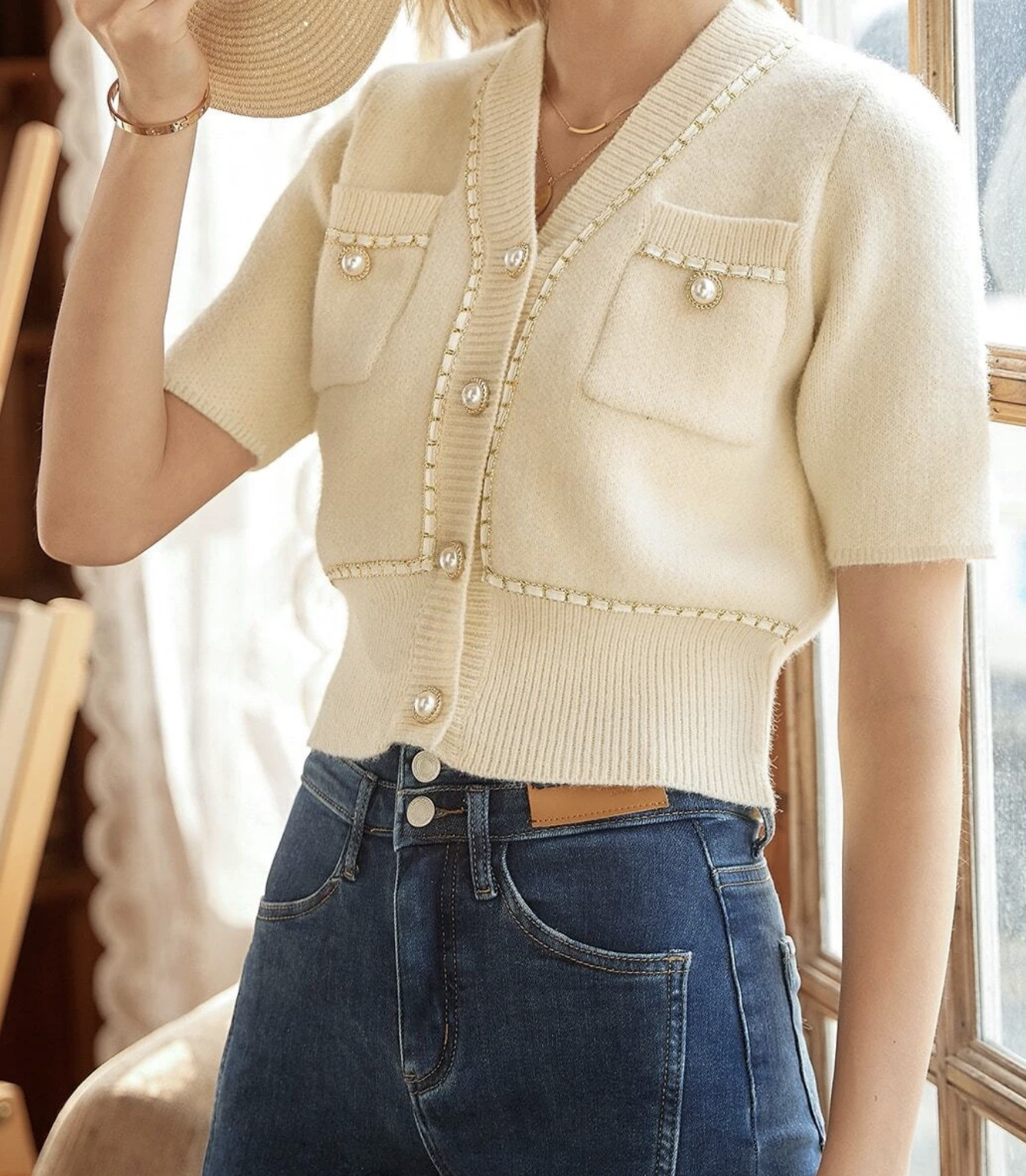 Pretty♥ Pearl Button Sweater 2 Colors 펄 버튼 스웨터 2색상