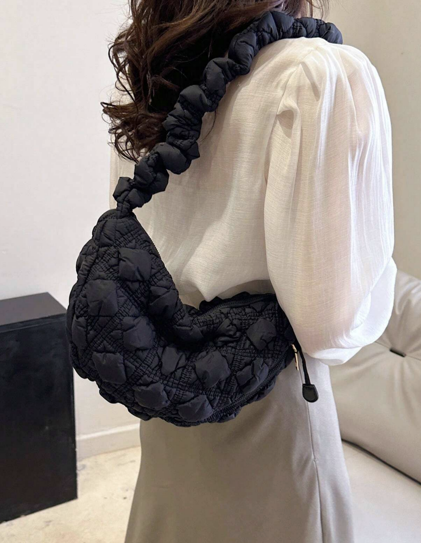 Trendy ♥ Diorr Quilting Cloud Shoulder Bag / Crossbody 2 Colors