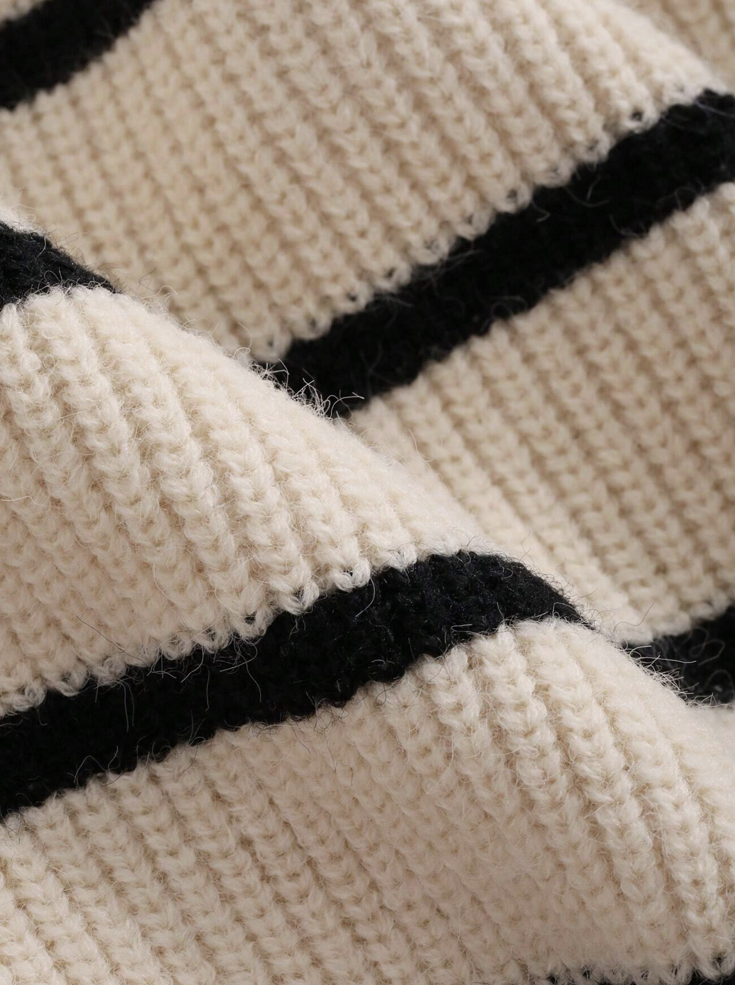 minimalist♥ Open Collar Striped Sweater