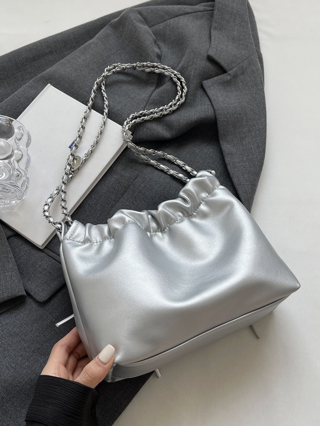 Silver Bow Chain Shoulder Bag – Glam Mini Purse with Metallic Finish & Cute Bow Detail