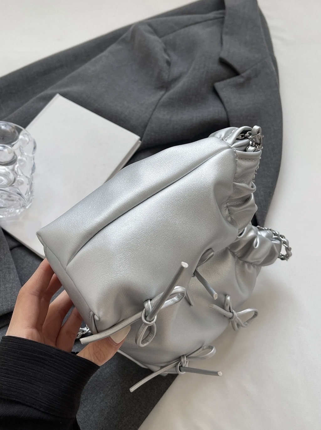 Silver Bow Chain Shoulder Bag – Glam Mini Purse with Metallic Finish & Cute Bow Detail