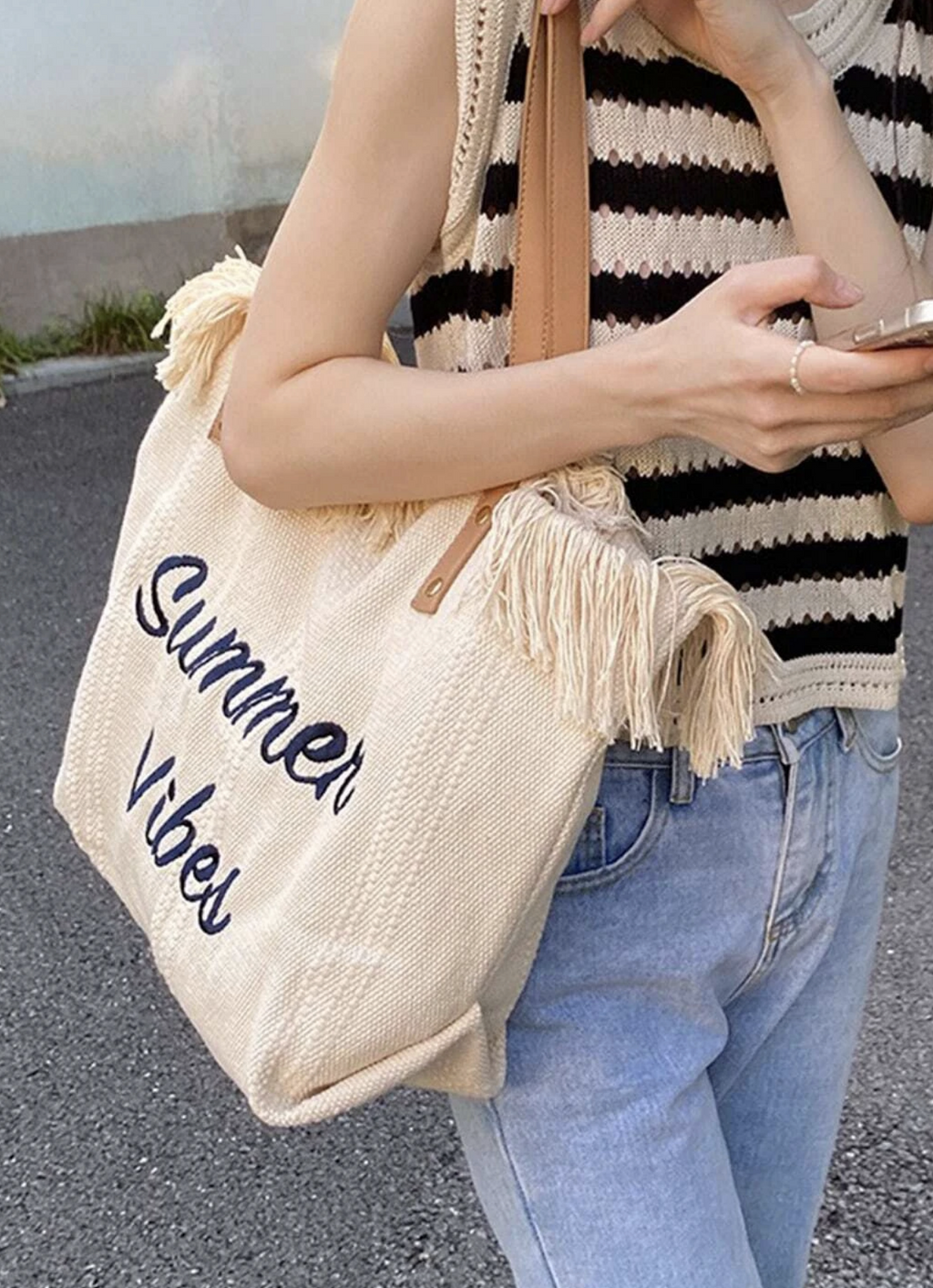 Summer Vibes Embroidered Tote Bag – Lightweight Canvas Shoulder Bag for Beach & Everyday Use
