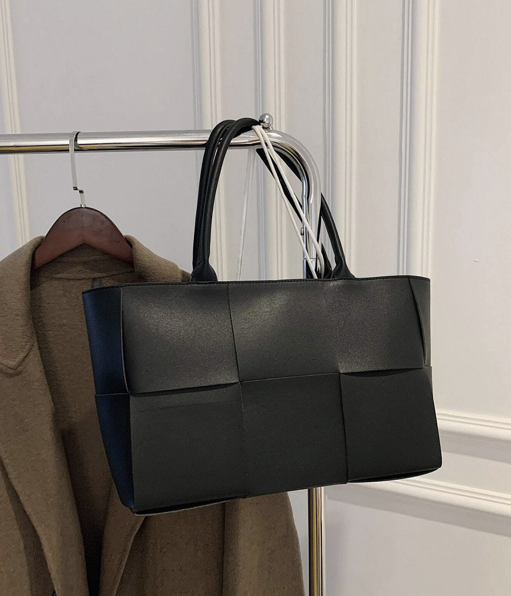 Woven Shoulder Bag with Pouch Inside, Minimalist PU Leather Adjustable Strap Bags