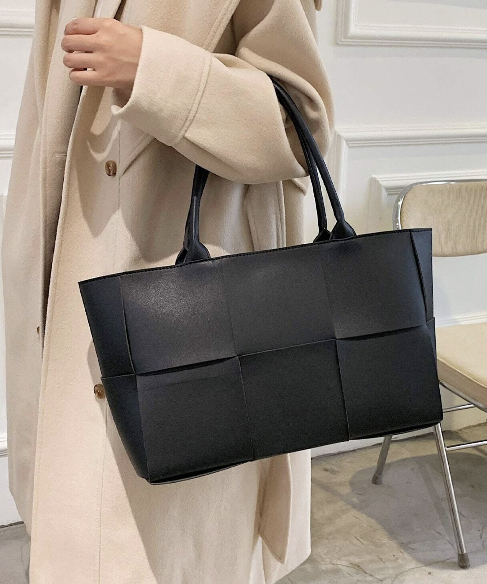 Woven PU Leather Shoulder Bag with Inner Pouch – Minimalist Adjustable Strap Crossbody Tote
