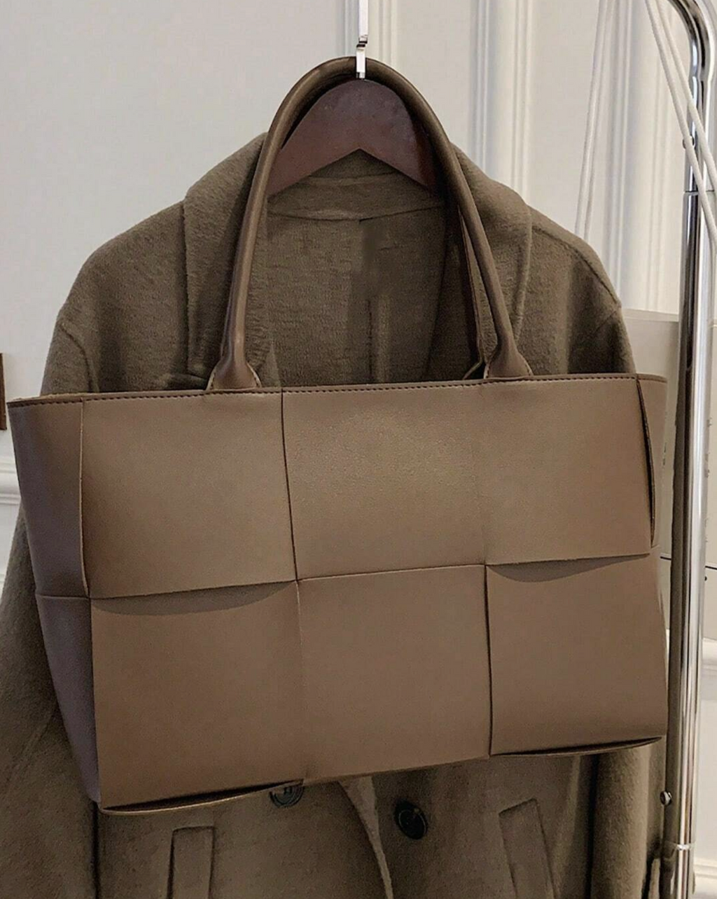Woven Shoulder Bag with Pouch Inside, Minimalist PU Leather Adjustable Strap Bags