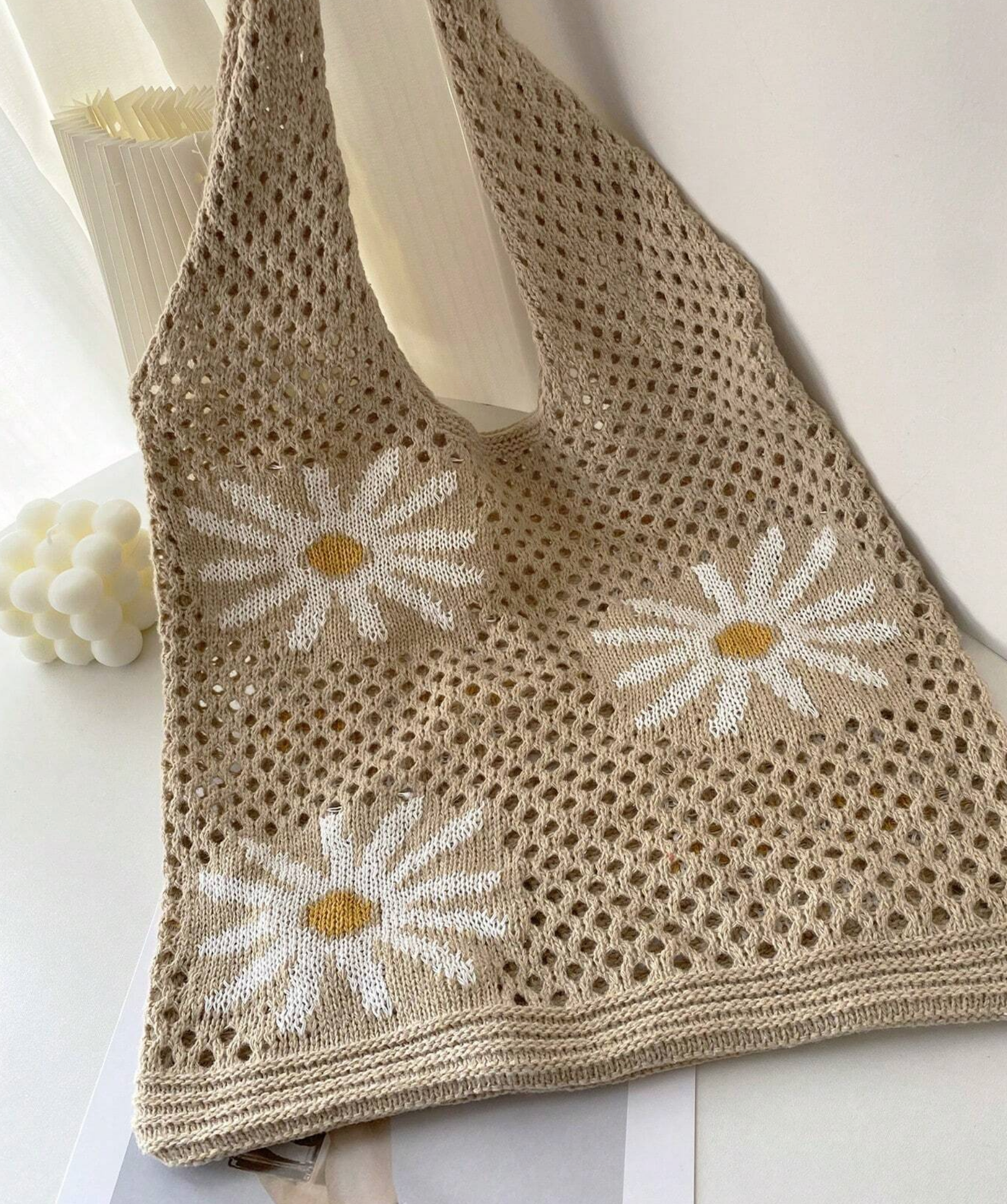 Daisy Crochet Tote Bag
