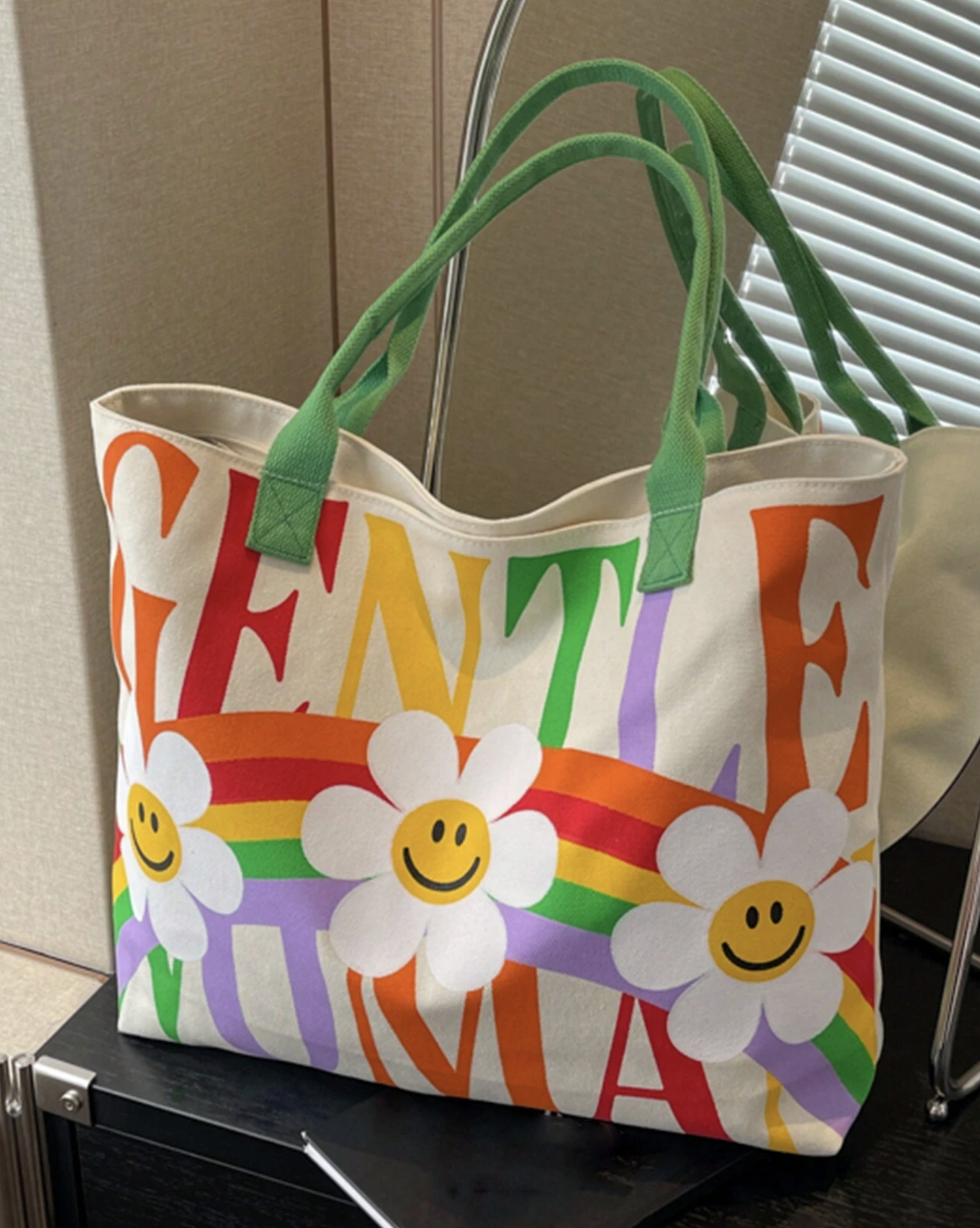 Daisy Graphic Printed Tote Bag – Aesthetic Floral Canvas Shopper for Everyday Use