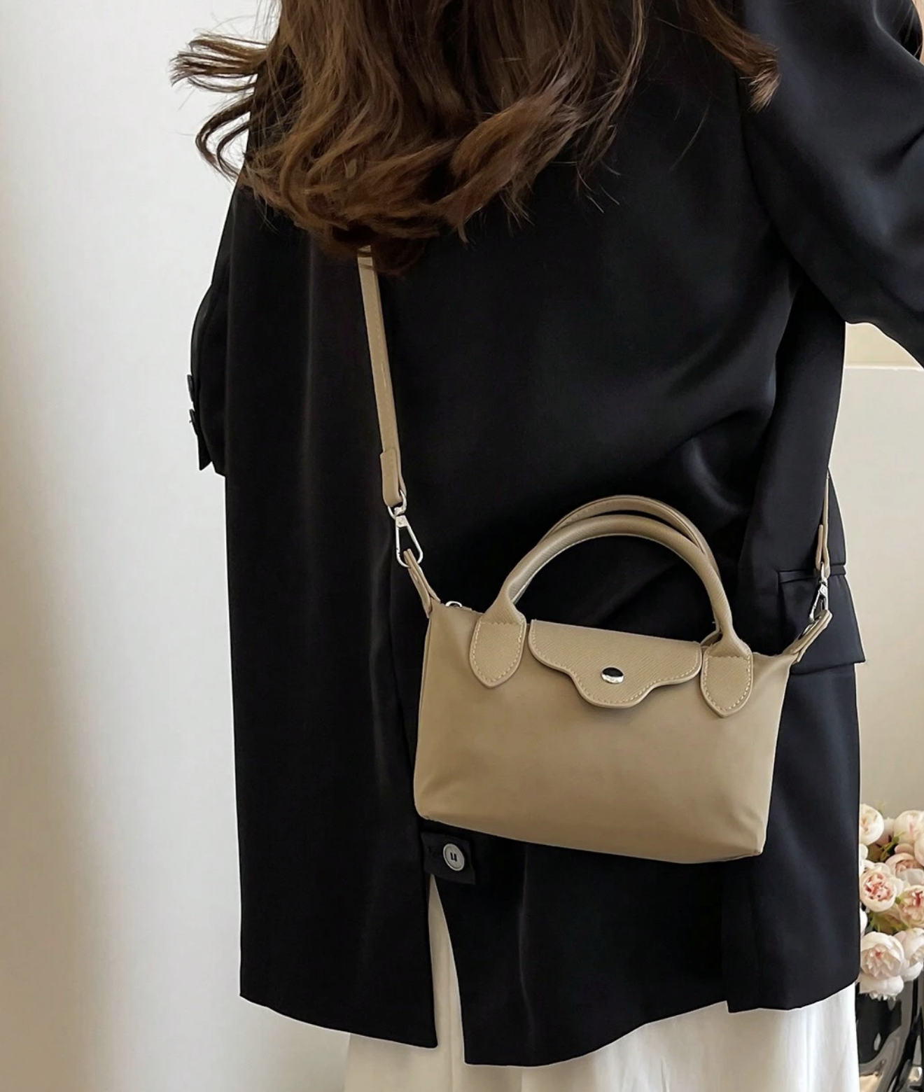 Mini Nylon Pouch Crossbody Bag – Lightweight Handle Bag for Travel & Everyday Use