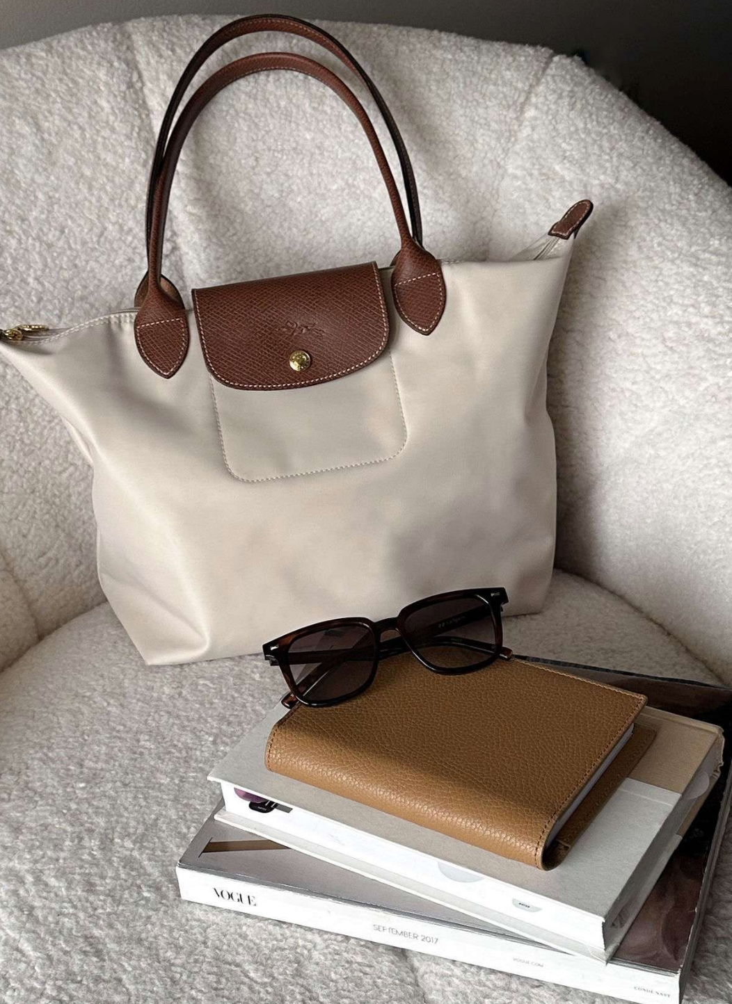 Nylon Canvas Large Tote Bag with Leather Handles(Paper), Lightweight, Durable Shoulder Bag for Everyday Use