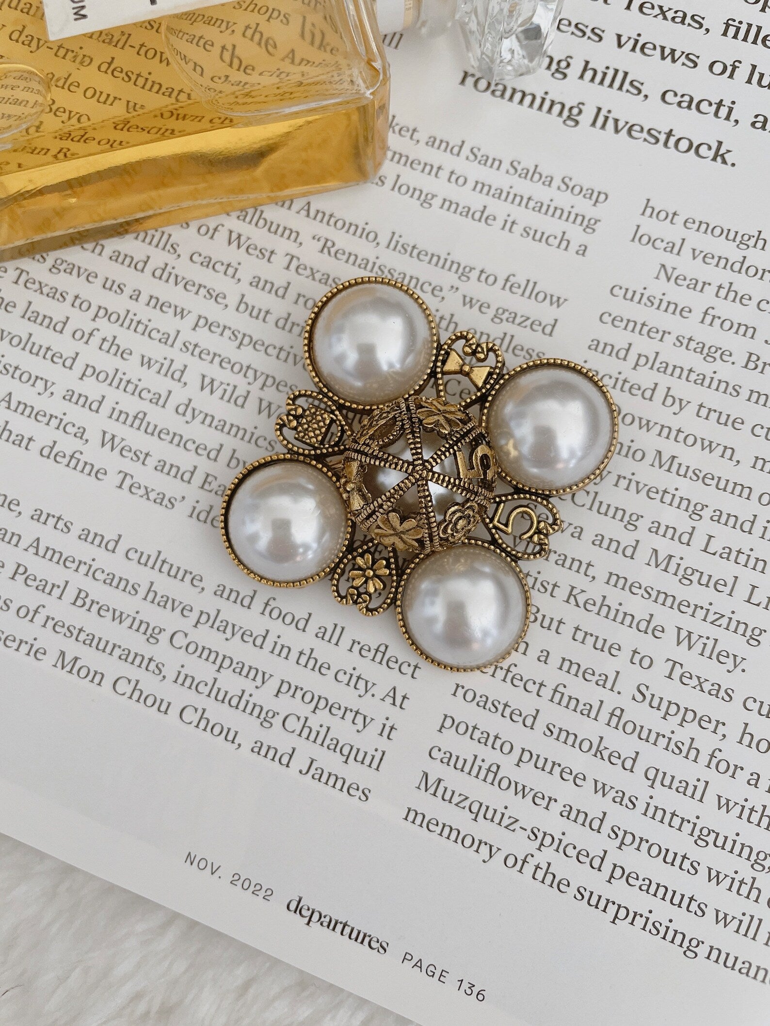 Vintage Style Pearl Brooch