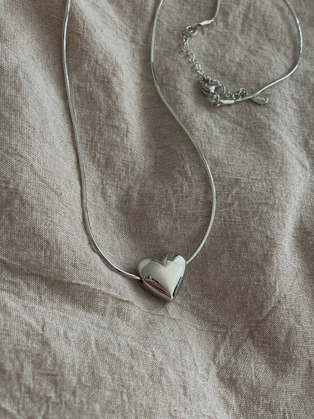 Trendy (Solid)♥ 925 Sterling Silver Heart Necklace
