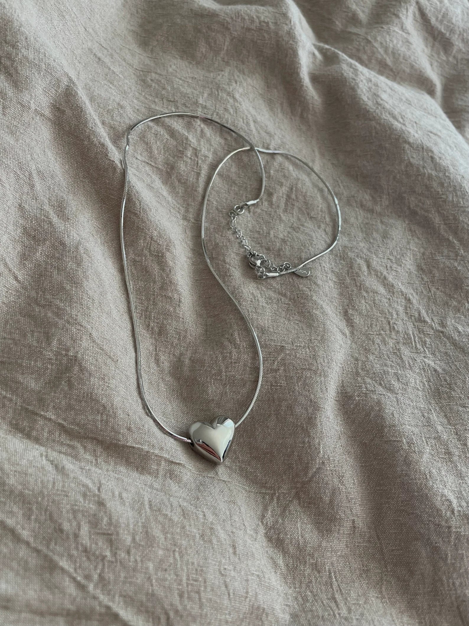 Trendy (Solid)♥ 925 Sterling Silver Heart Necklace