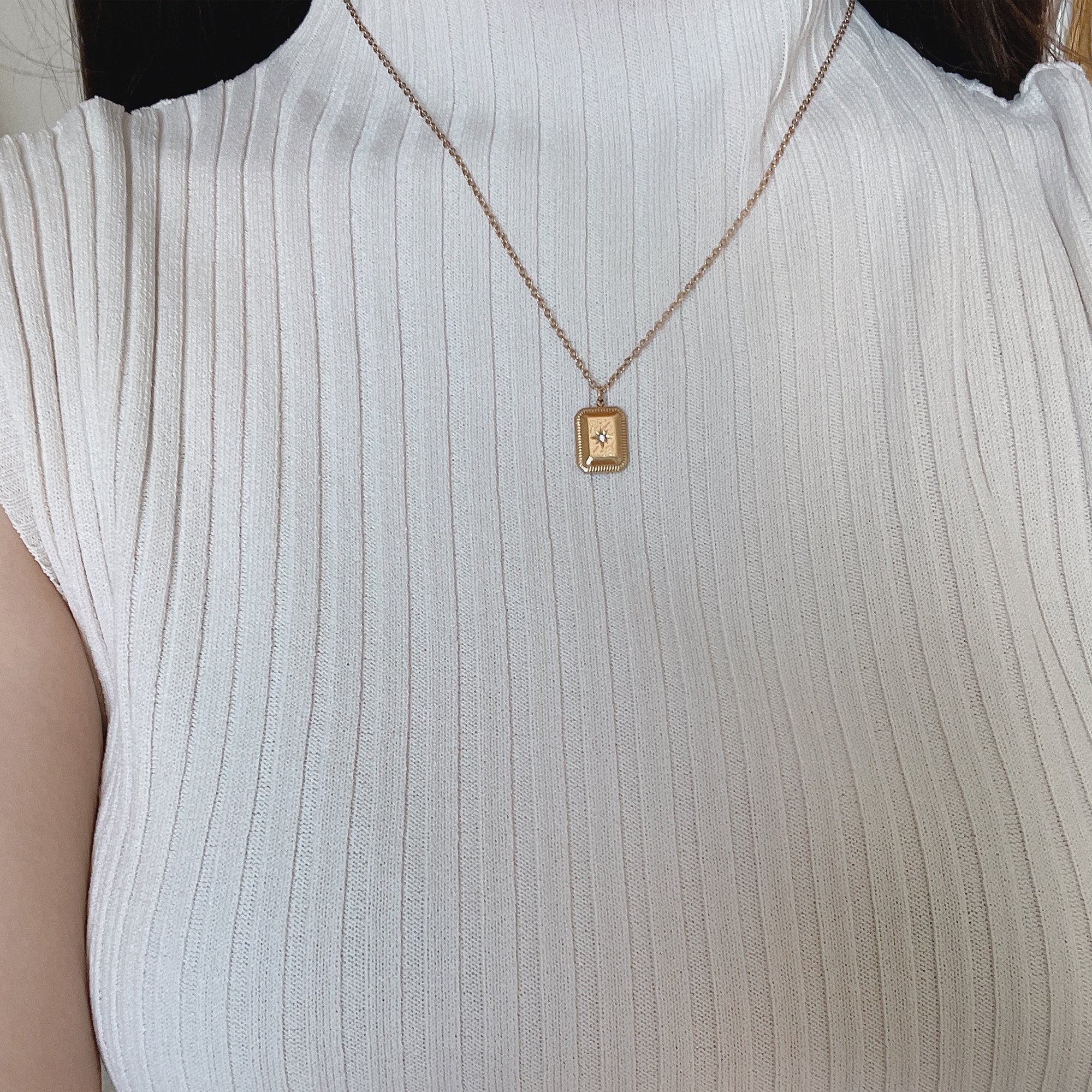 18K Gold Plated Starburst Necklace for Women, Stainless Steel, Non-Tarnish, Scratch-Resistant, Dainty Gold Pendant Necklace, Everyday Jewelry, Gift for Her