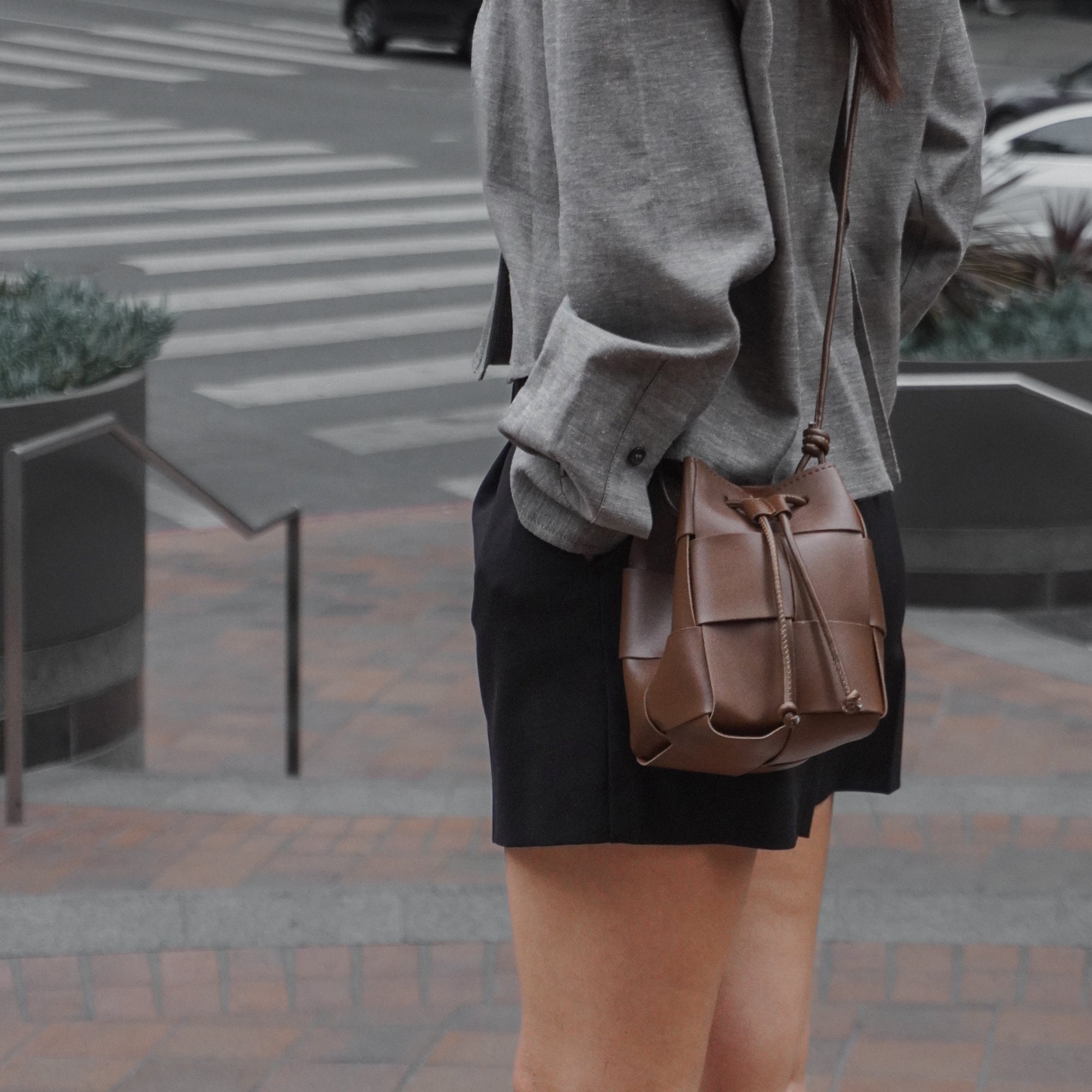Woven Vegan Leather Pouch Crossbody Bag, Braided Bucket Shoulder Bag